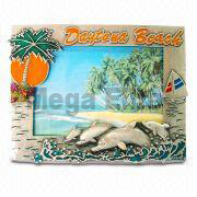 Product Size: 12x16cm
Product Packing: 1PC/4DZ/1.4'
Product Desc: Pewter Photo Frame