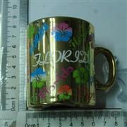 Product Size: 5.8*5.8*6.8
Product Packing: 12PC/INNER BOX/8DZ/CTN/1.81'
Product Desc: ELECTROPLATED CERAMIC MINI MUG
